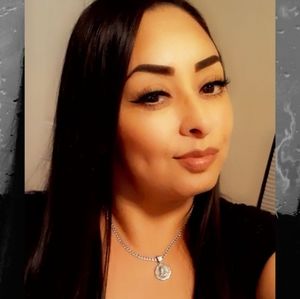 Meet your Posher, Vicky